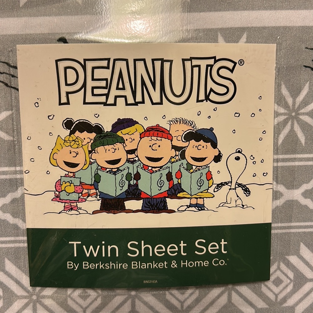 NEW Peanuts FAIR ISLE Snoopy Woodstock Holiday TWIN Sheet Set Christmas - Picture 4 of 5